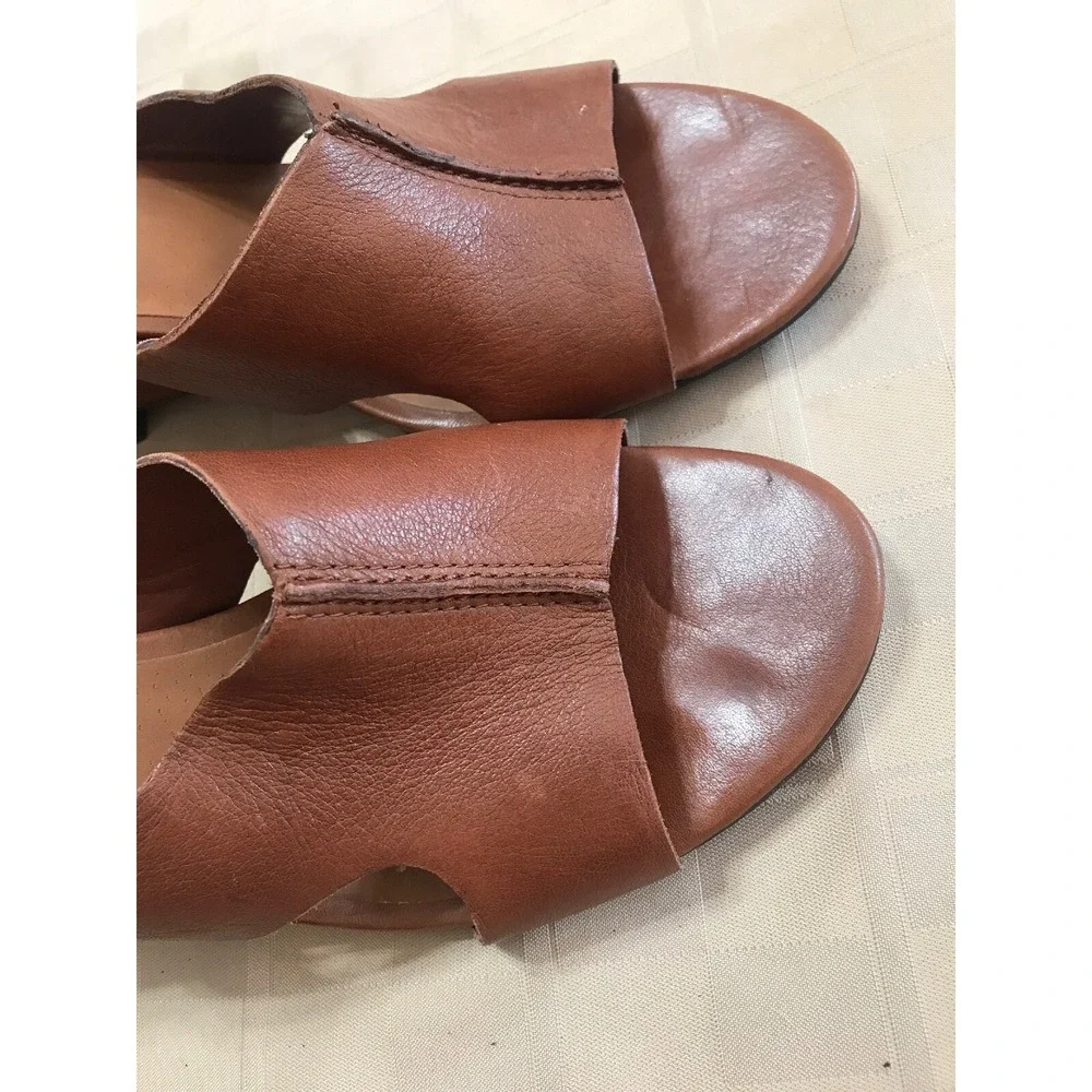 Etienne Aigner slip on sandals 3.25